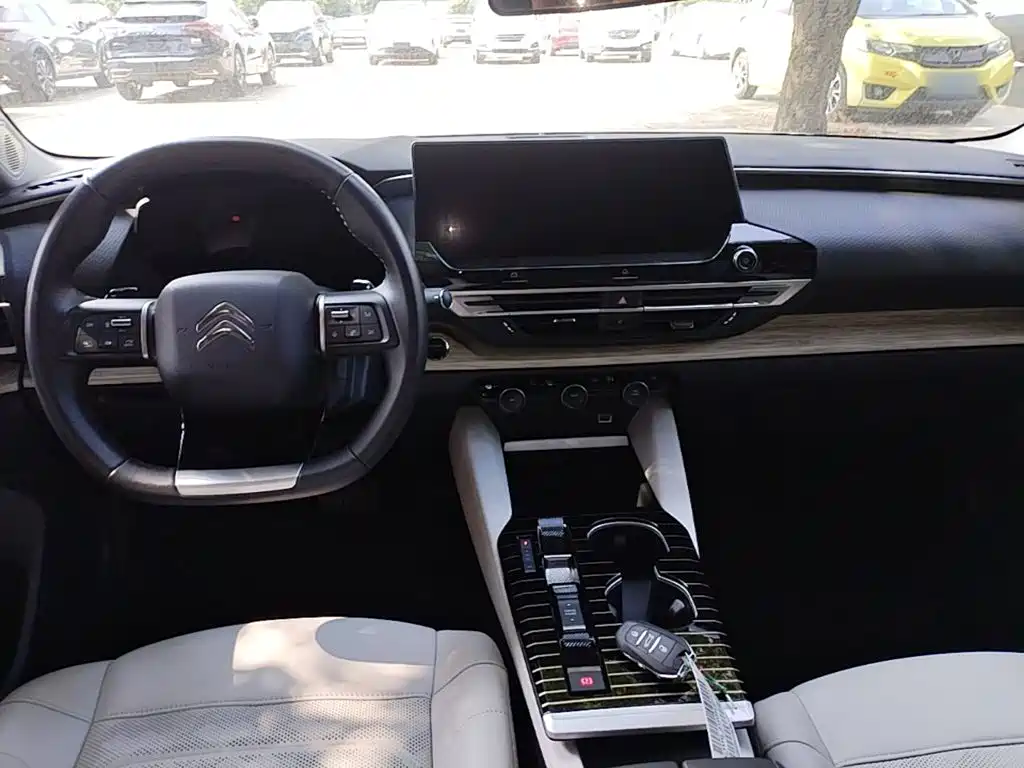 Citroen C5 X — миниатюра 10