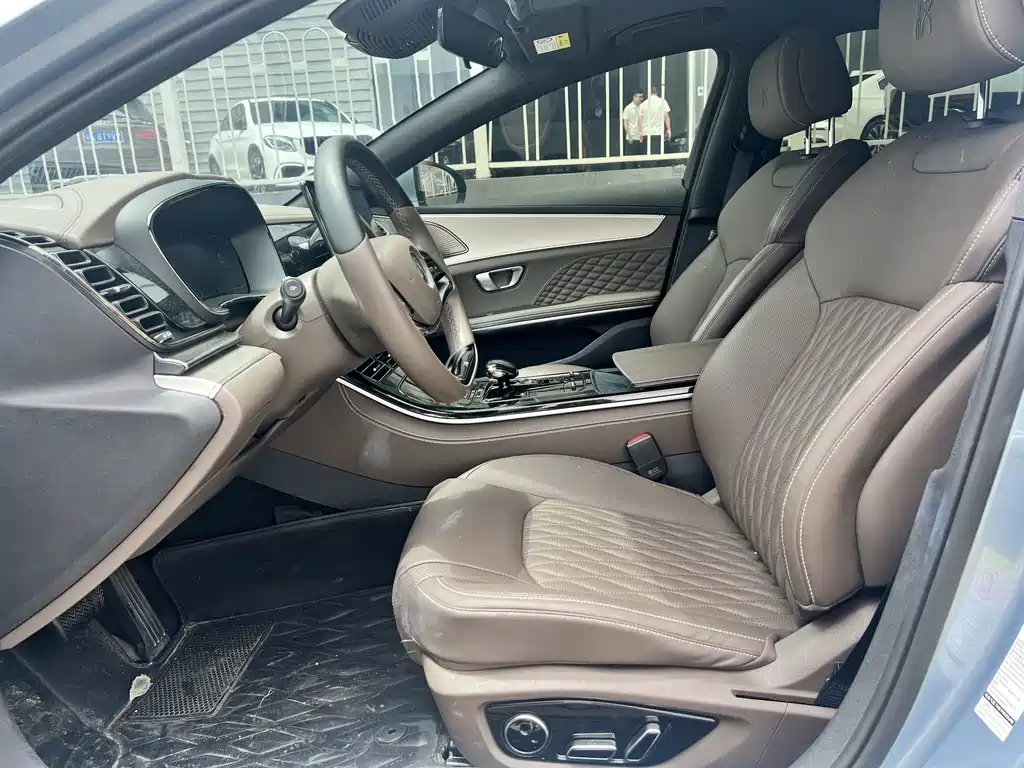 BYD Han — миниатюра 8