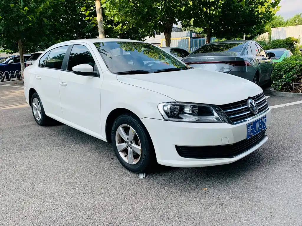 Volkswagen Lavida — миниатюра 2