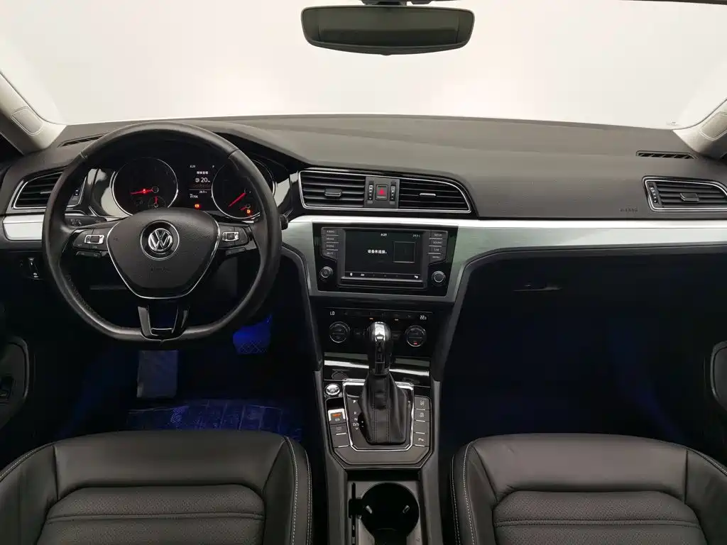Volkswagen Lamando — миниатюра 5