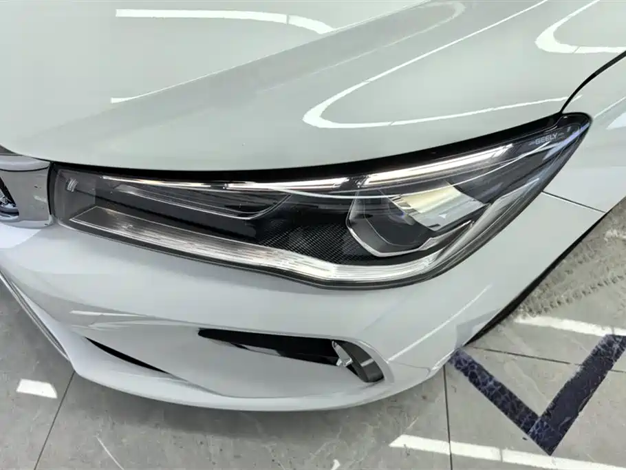 GEELY AUTOMOBILE EMGRAND