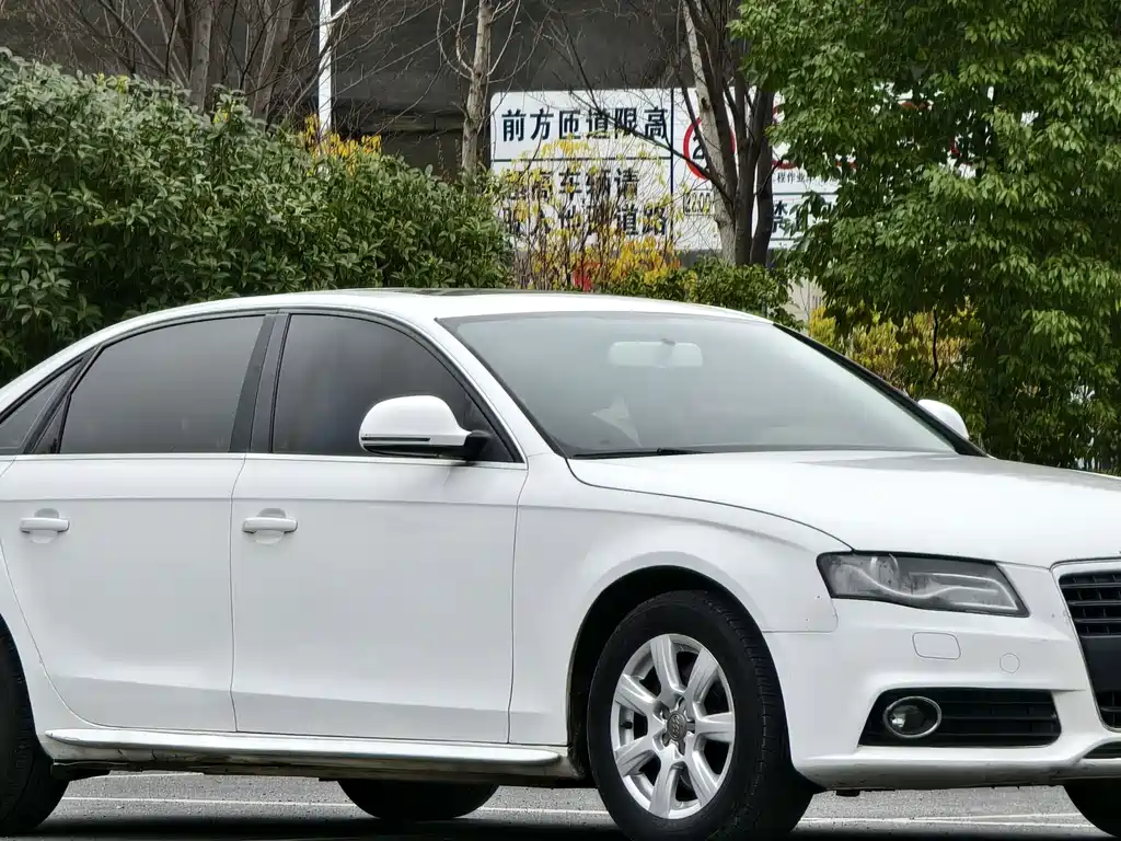 Audi A4L — миниатюра 3