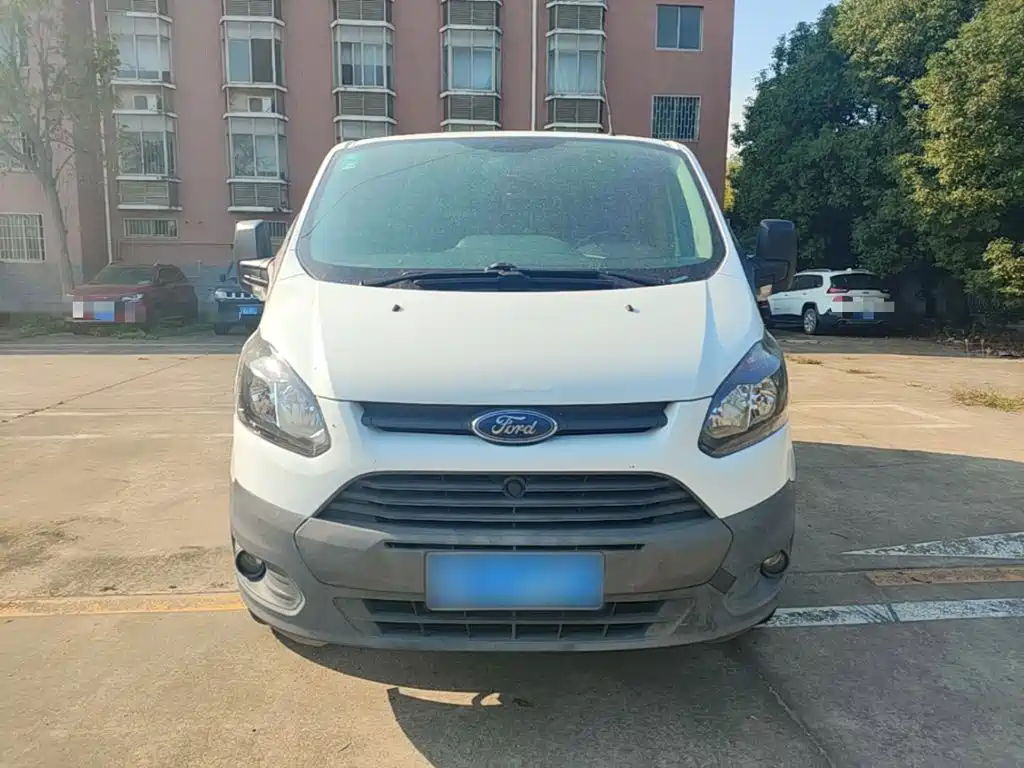 Ford Transit — миниатюра 3