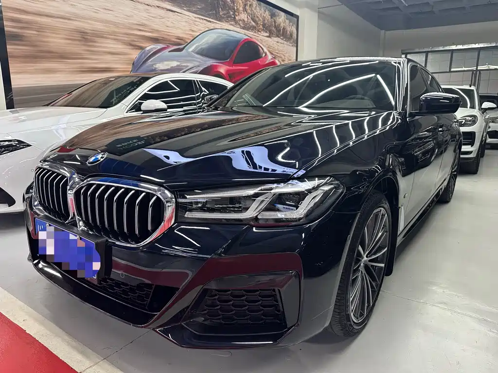 BMW 5 Series 2023