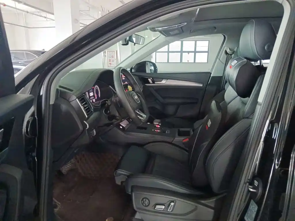 Audi Q5L — миниатюра 8