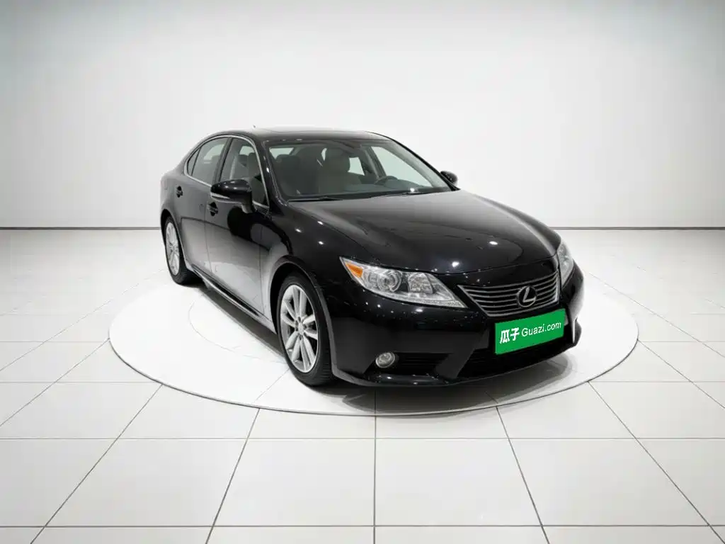 Lexus ES — миниатюра 3