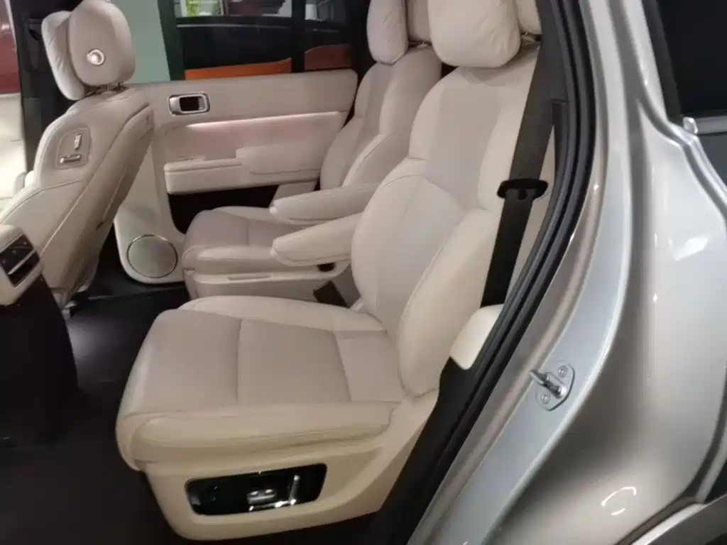 Li Auto Li L9 — миниатюра 17
