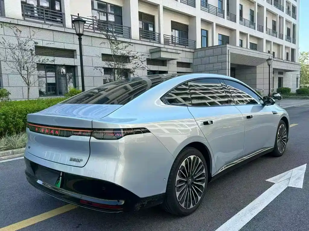 Nissan N7 — миниатюра 7