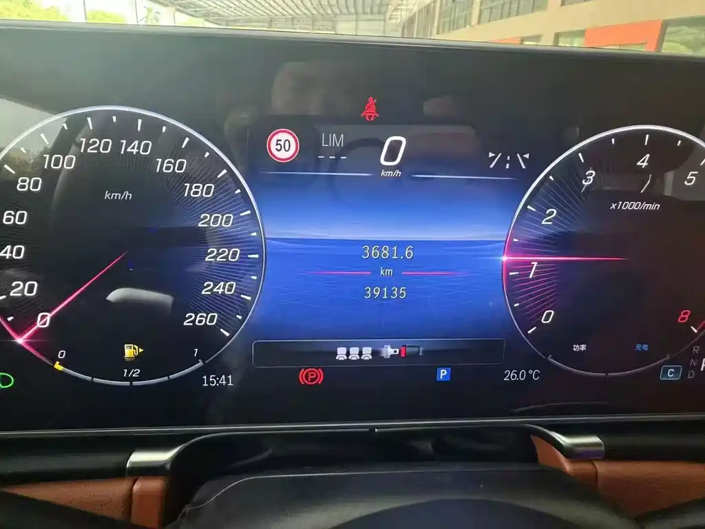 Mercedes-Benz S-Class — миниатюра 4