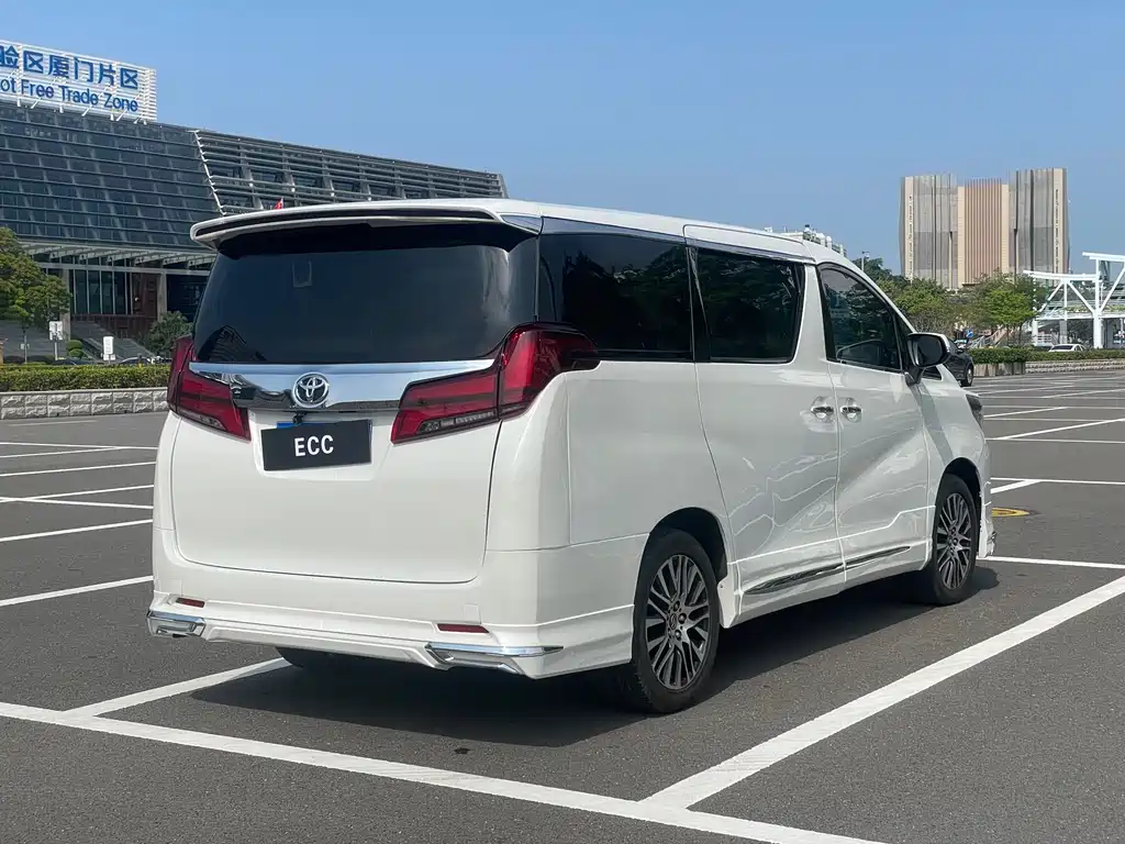 Toyota Alphard 2012 3.5L Luxury