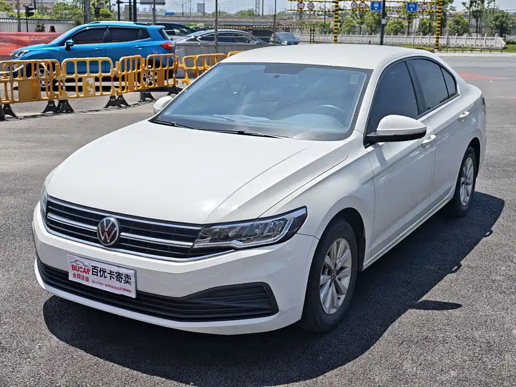 Volkswagen Bora 2021