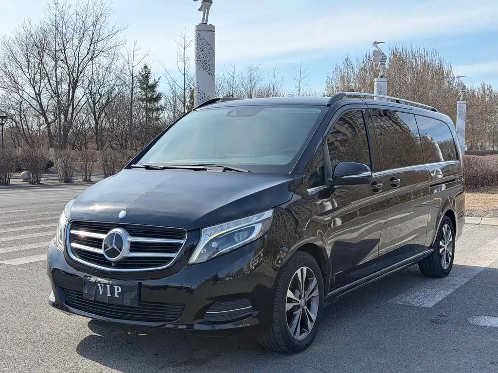 Mercedes-Benz V-Class 2016