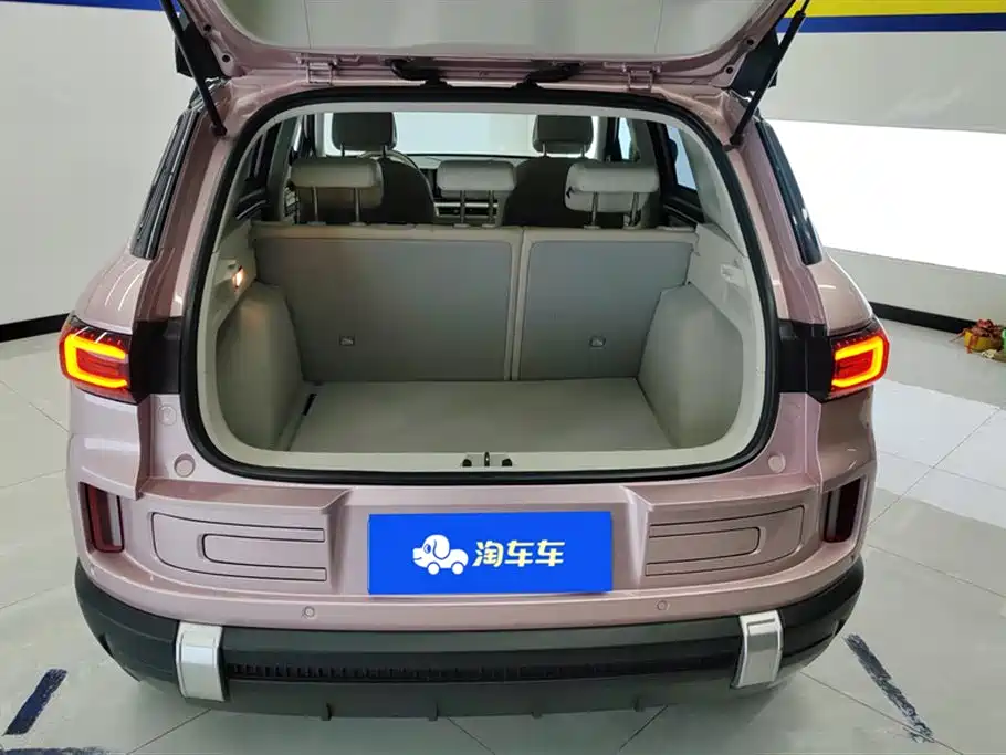 GEELY AUTOMOBILE GEELY ICON