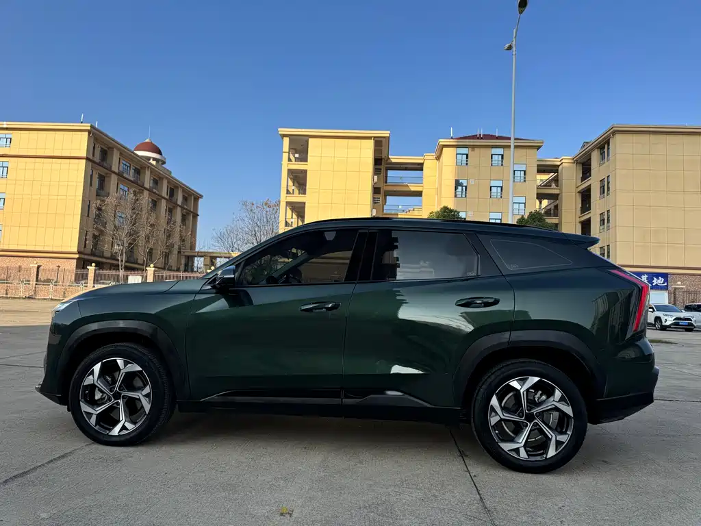 GEELY AUTOMOBILE BOYUE L