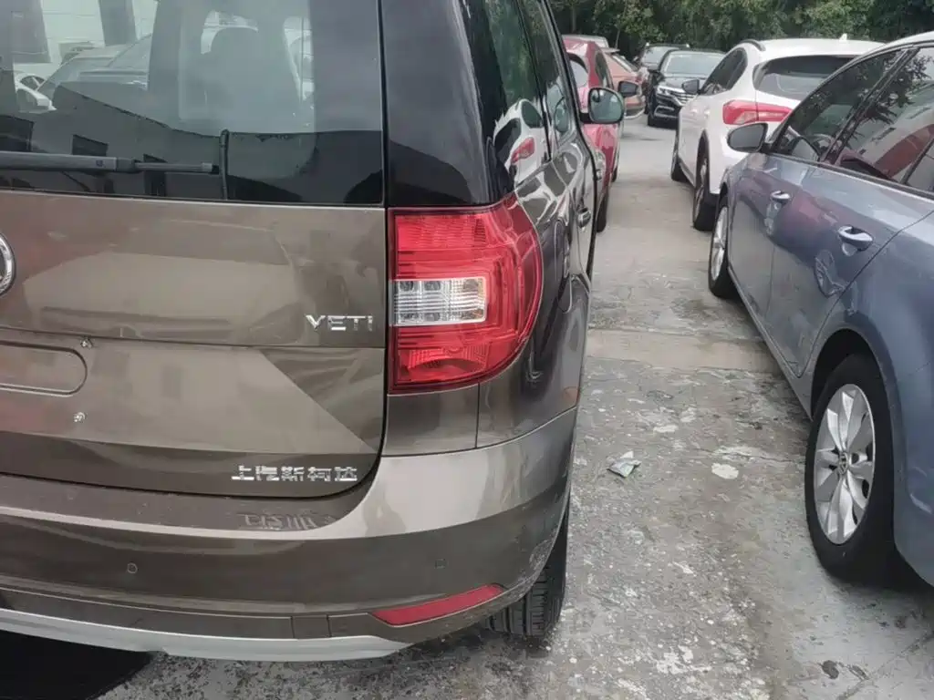 Skoda Yeti — миниатюра 8