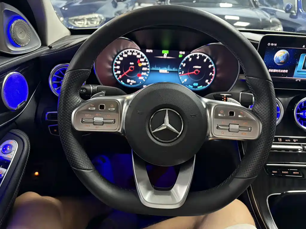 Mercedes-Benz C-Class — миниатюра 9