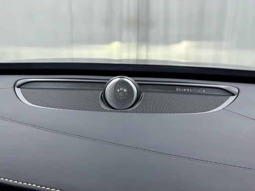 Volvo XC90 — миниатюра 10