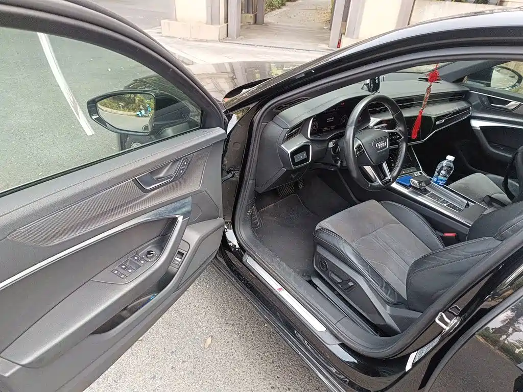 Audi A6L — миниатюра 14