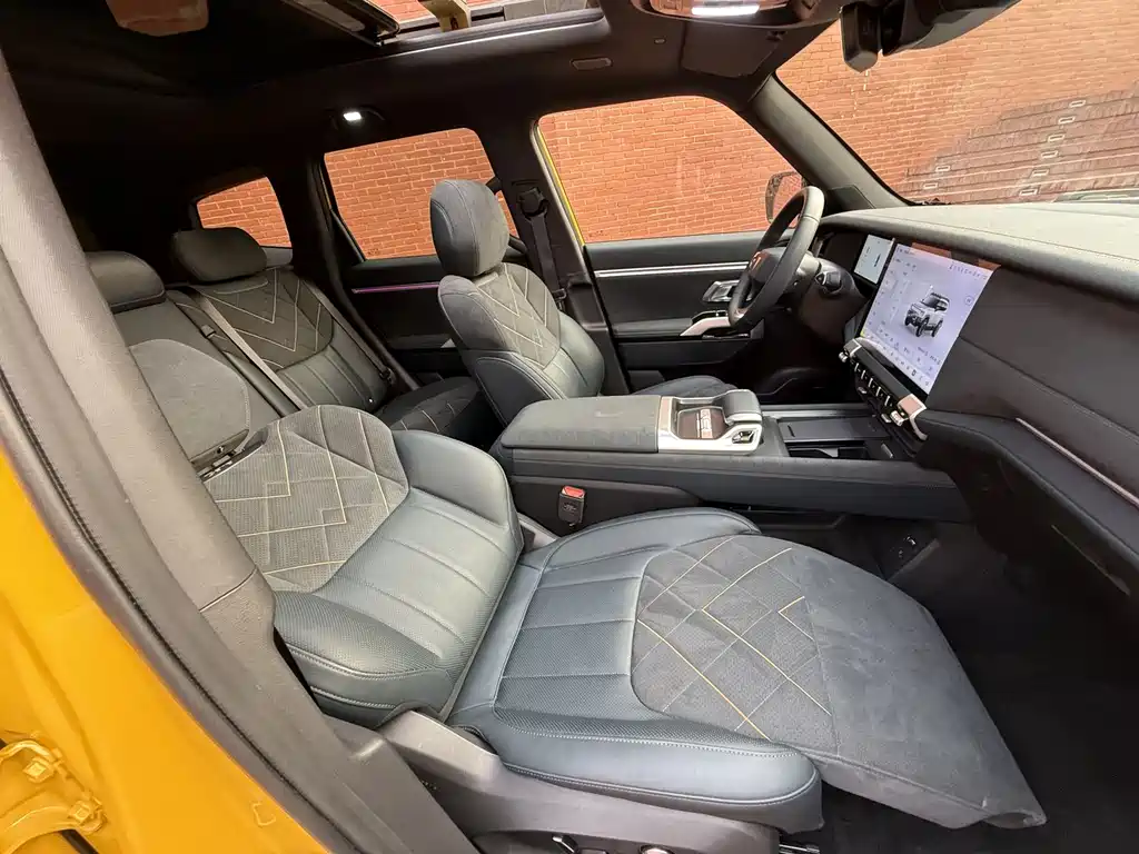 Changan Deepal DARK BLUE G318