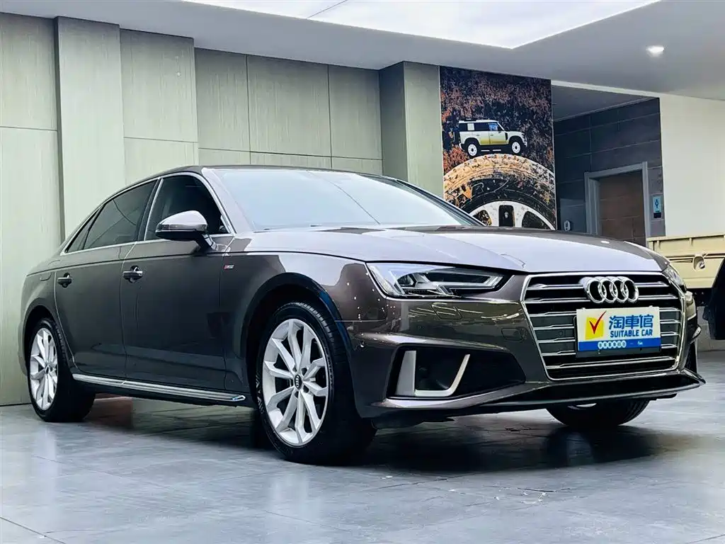 Audi A4L 2018 30 40 TFSI Fashion
