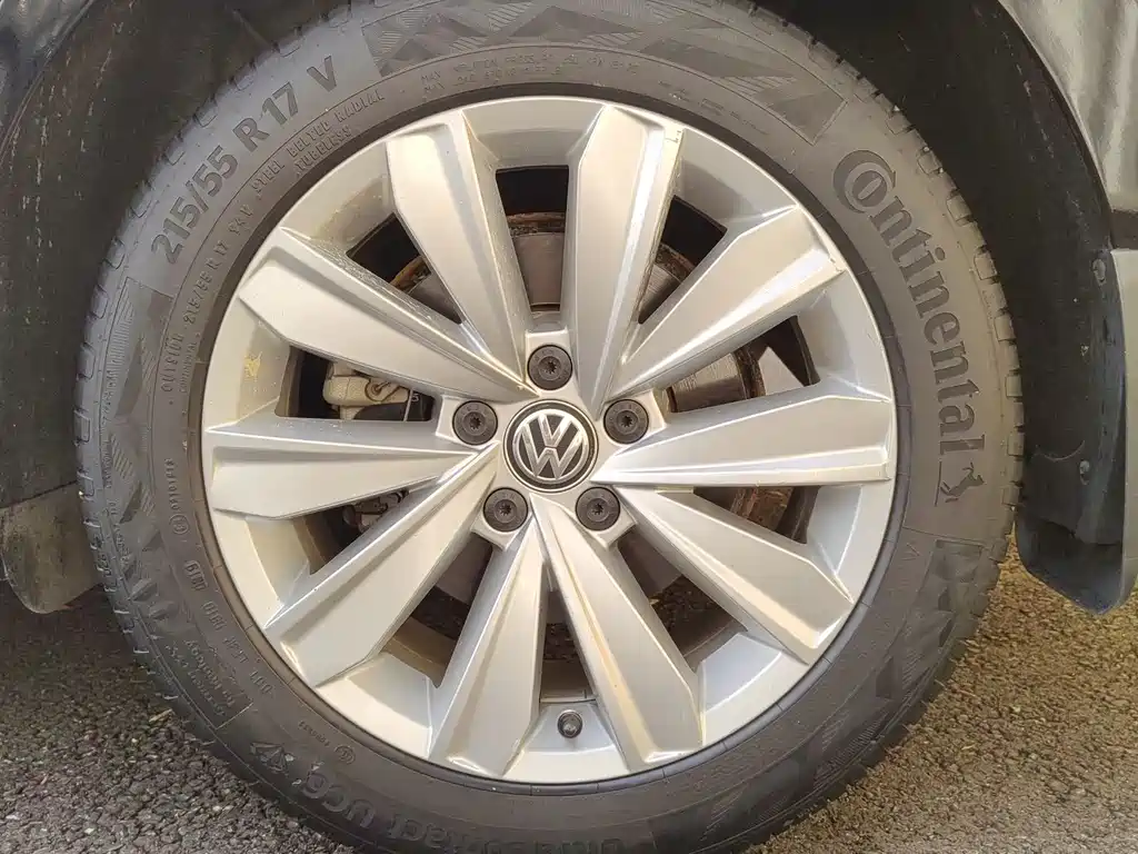 Volkswagen Passat — миниатюра 10