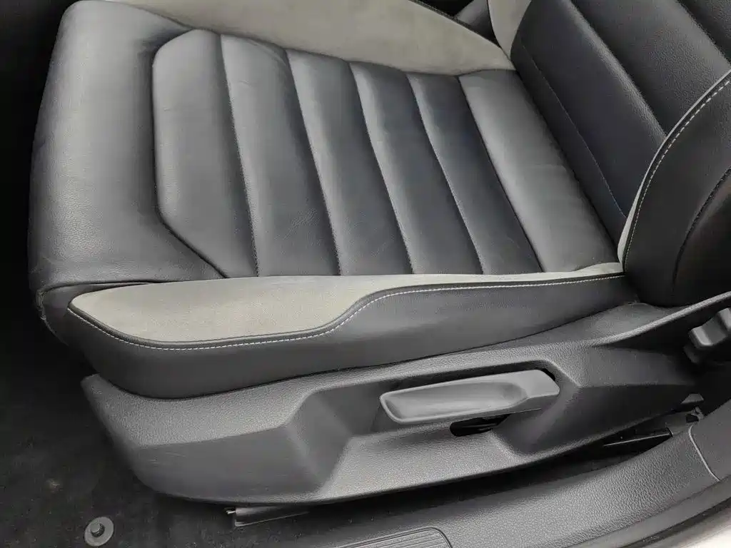 Volkswagen Golf — миниатюра 20