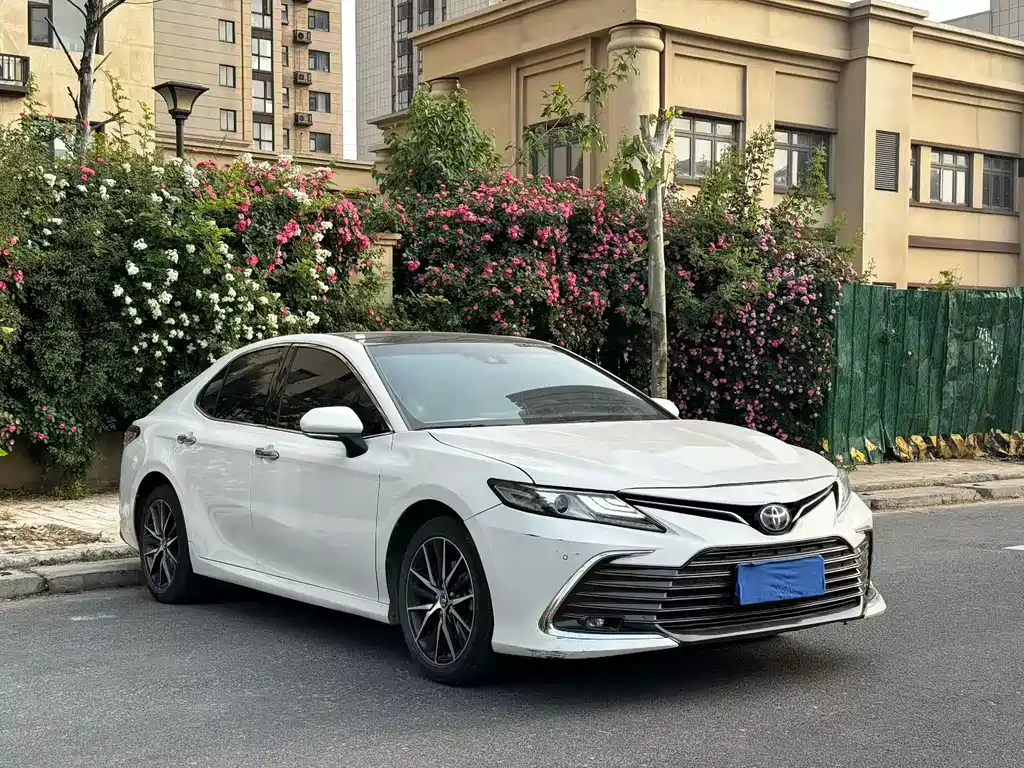 Toyota Camry 2021 2.5HG Luxury