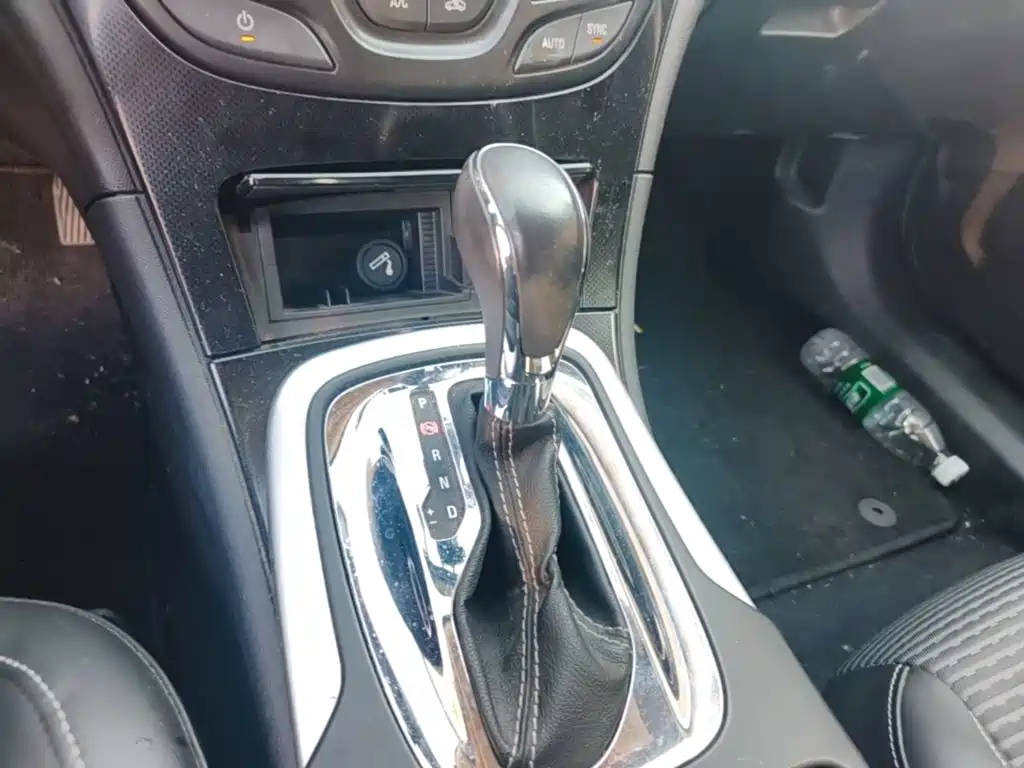 Buick Regal — миниатюра 14