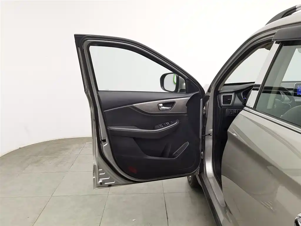 DONGFENG SCENERY S560