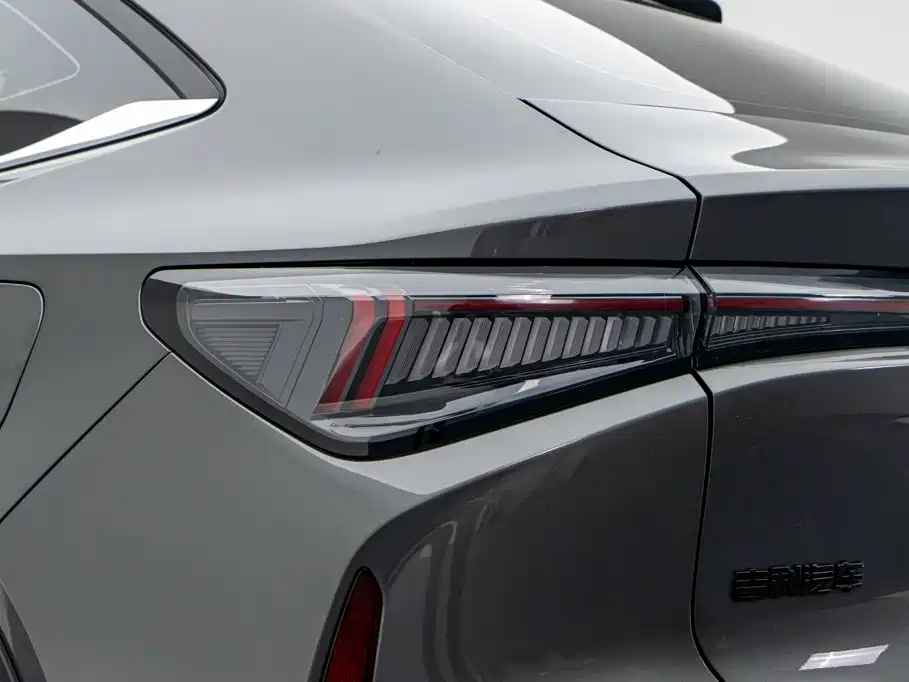 Geely 博越REV — миниатюра 11