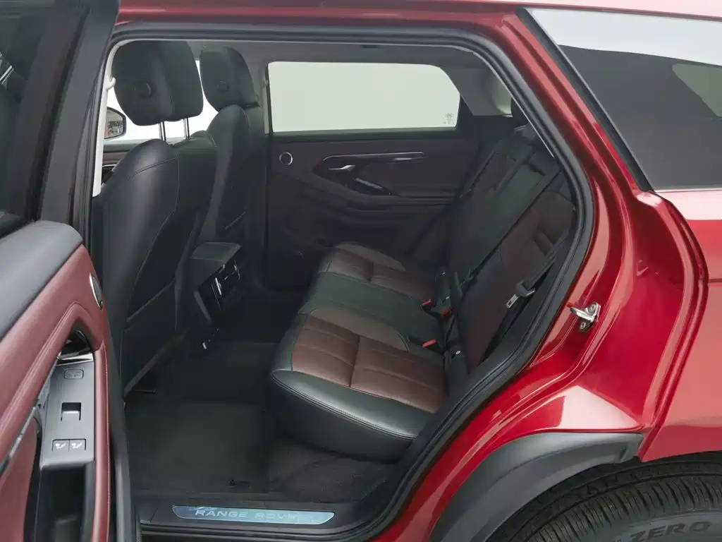 Land Rover Evoque PHEV — миниатюра 15