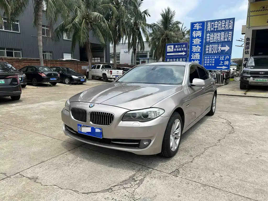 BMW 5 Series 2012