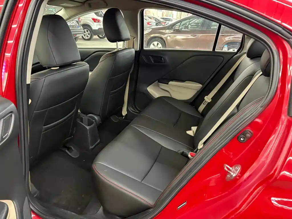 Honda City — миниатюра 2