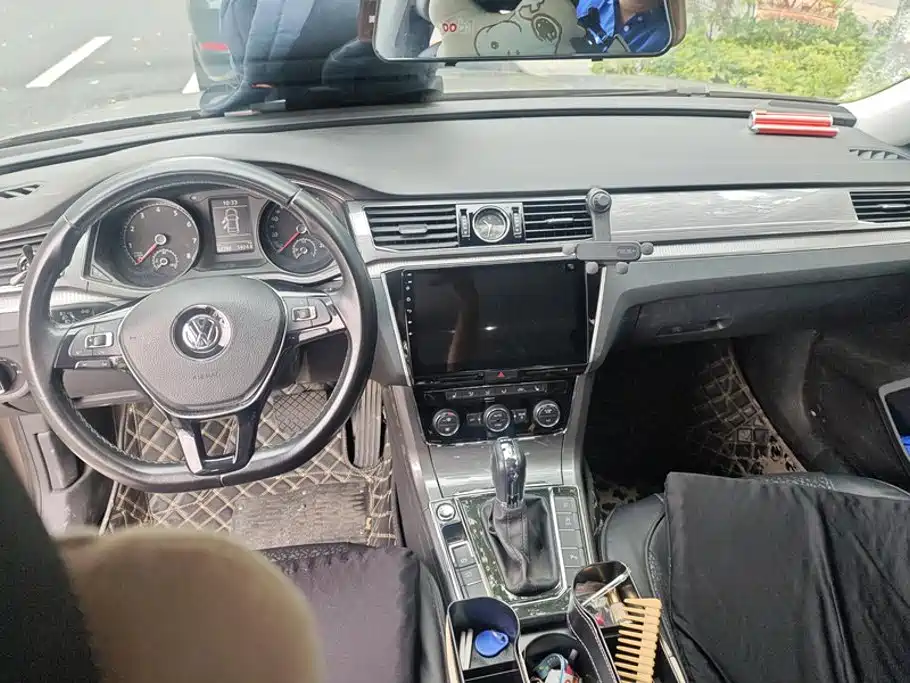 Volkswagen Passat — миниатюра 12