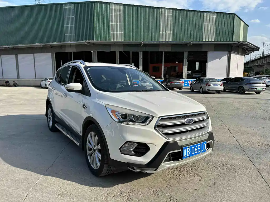 Ford Kuga — миниатюра 4