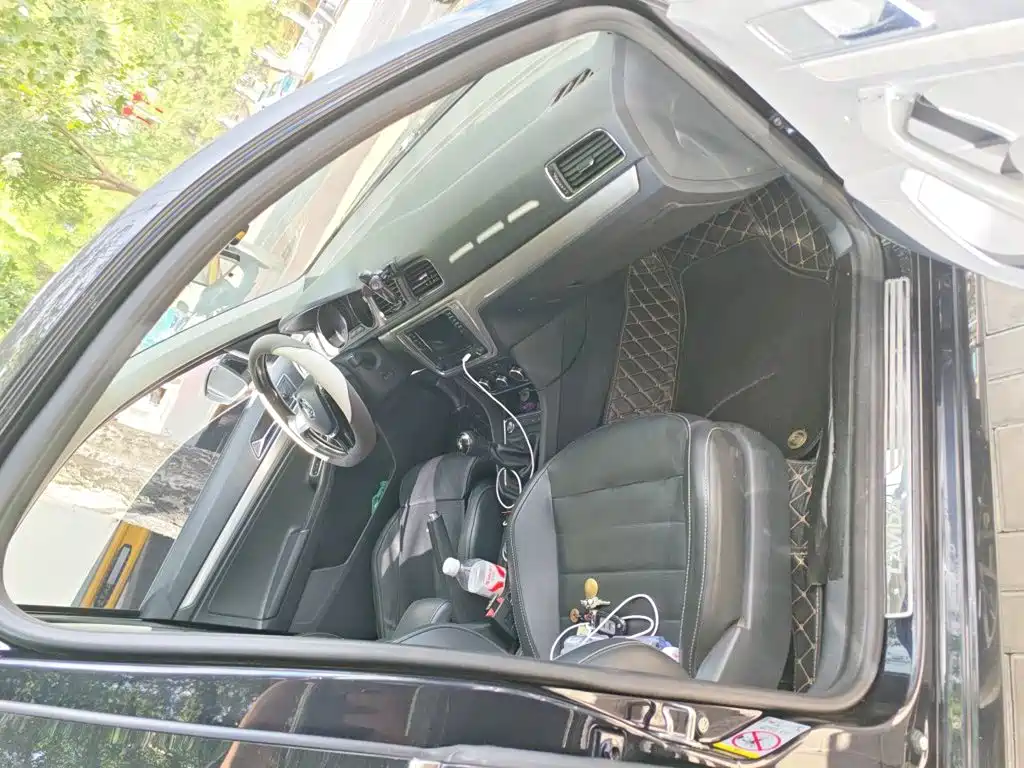 Volkswagen Lavida — миниатюра 18