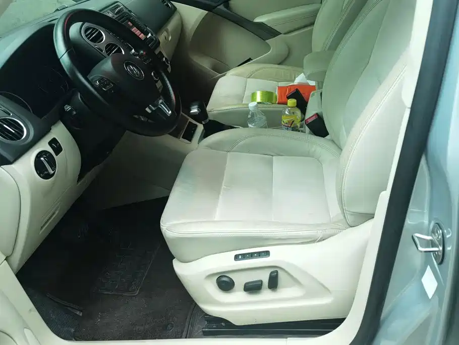 Volkswagen Tiguan 2010 2.0TSI AT Flagship