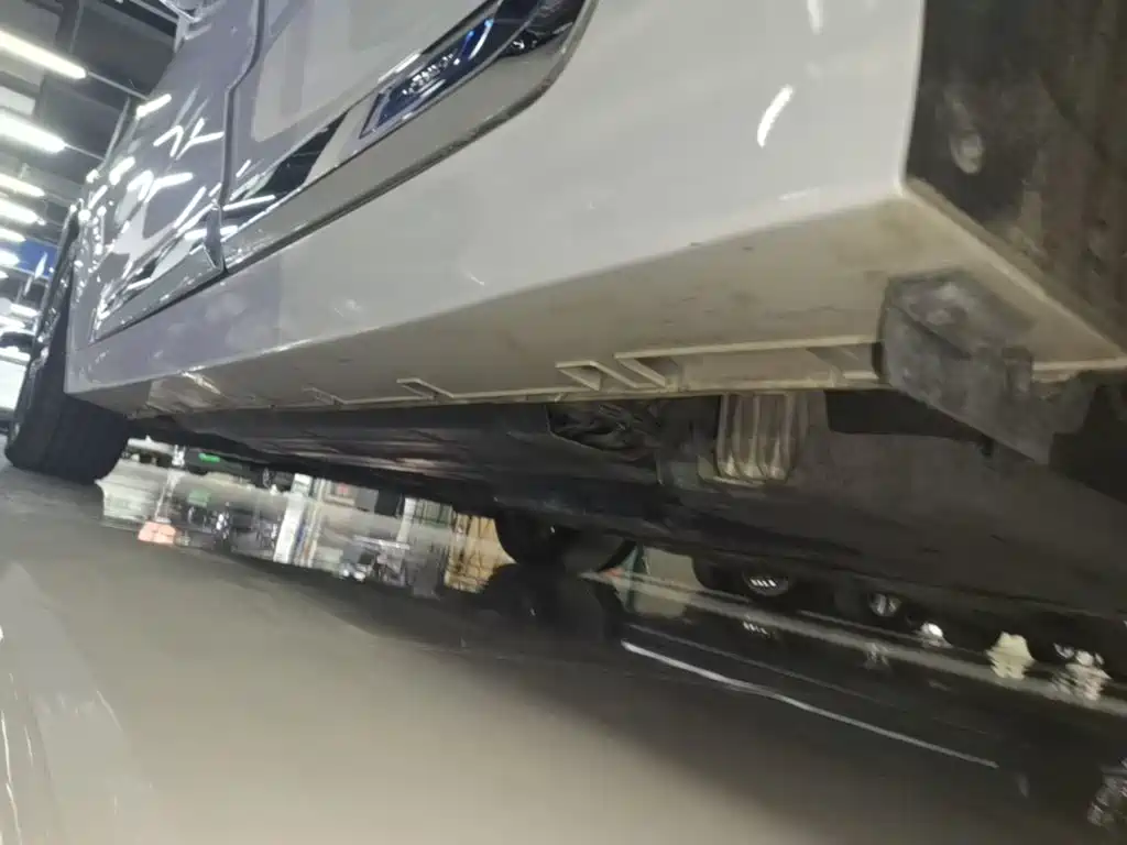Geely Borui Hybrid — миниатюра 22