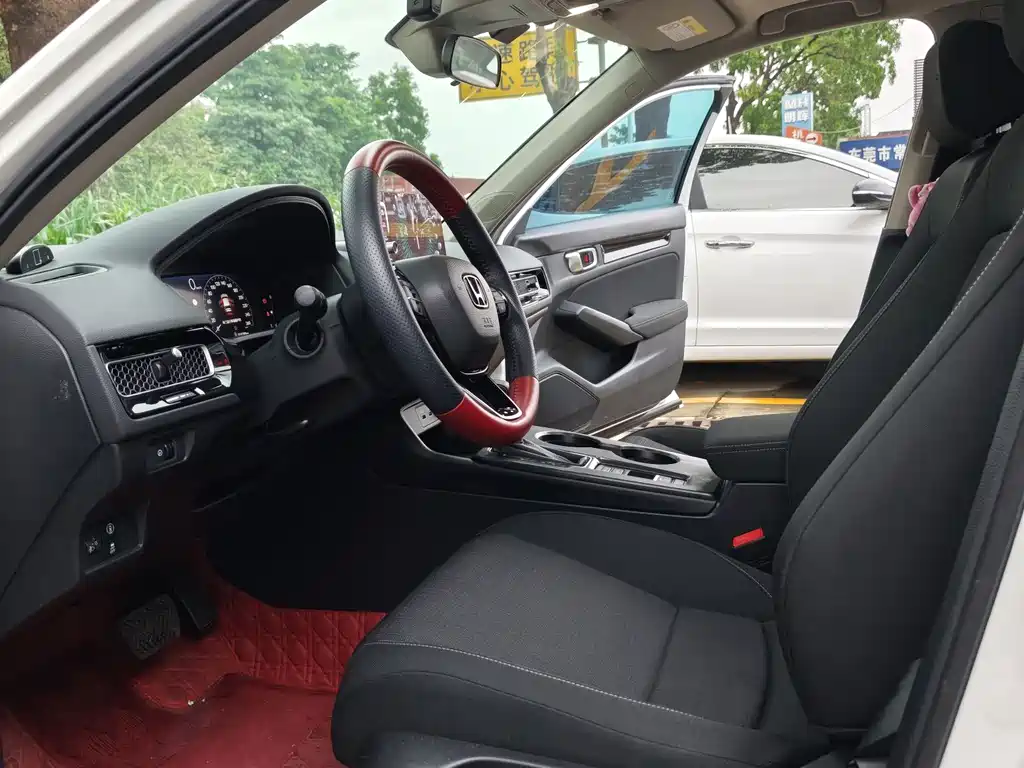Honda Civic 2023 240TURBO CVT