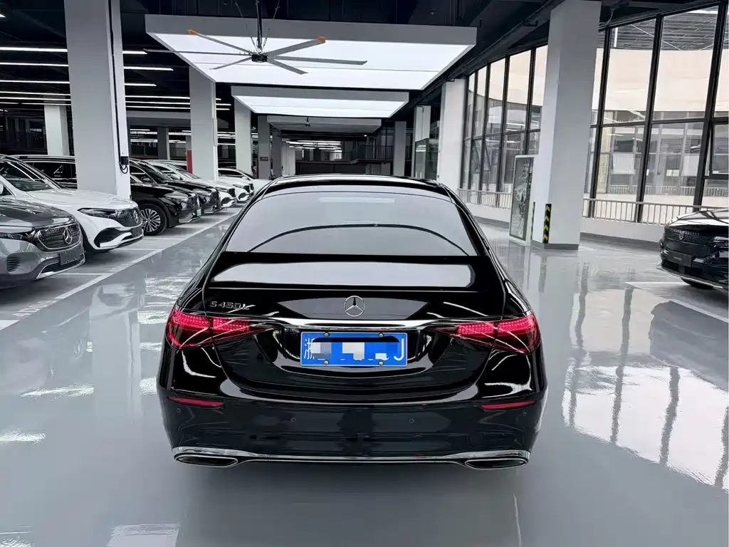Mercedes-Benz S-Class — миниатюра 9