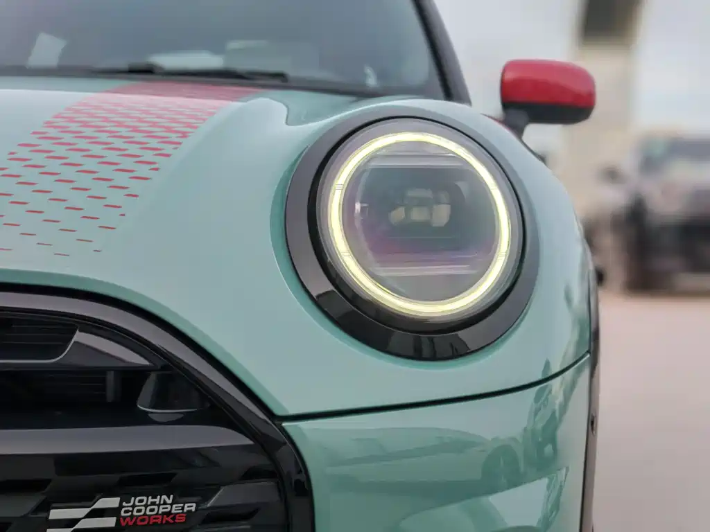 MINI JCW