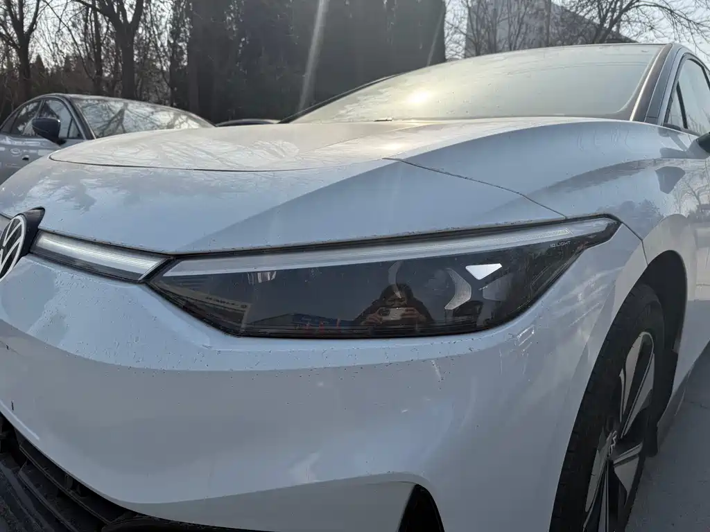 VOLKSWAGEN ID.7 VIZZION