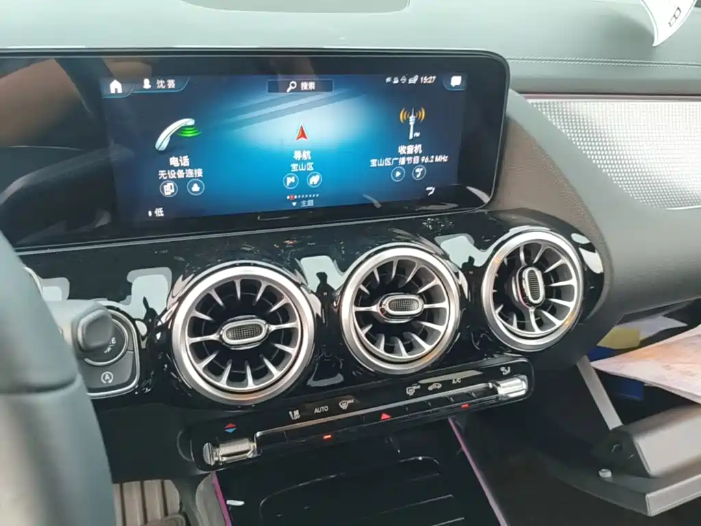 Mercedes-Benz GLA — миниатюра 13