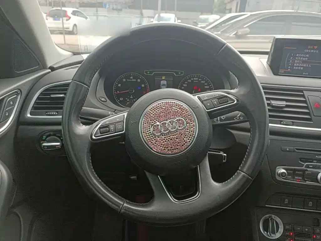 Audi Q3 — миниатюра 11