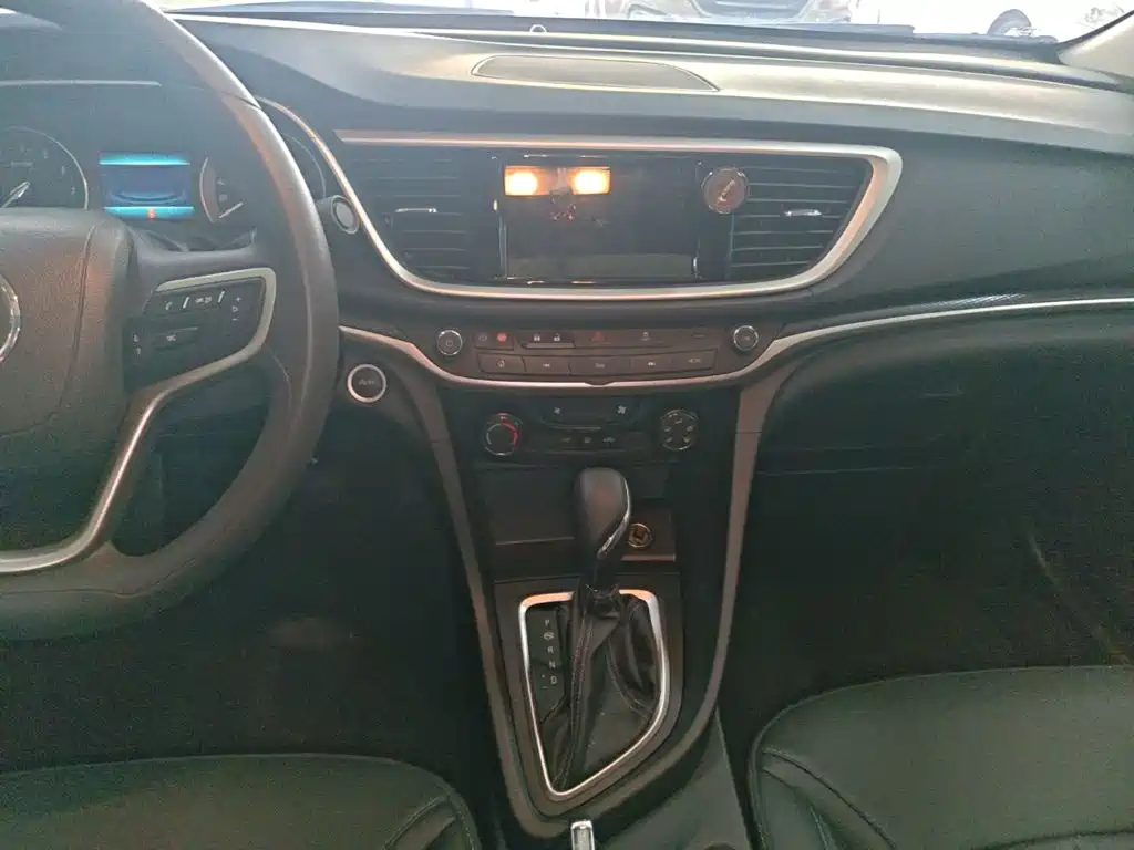 Buick Excelle — миниатюра 13