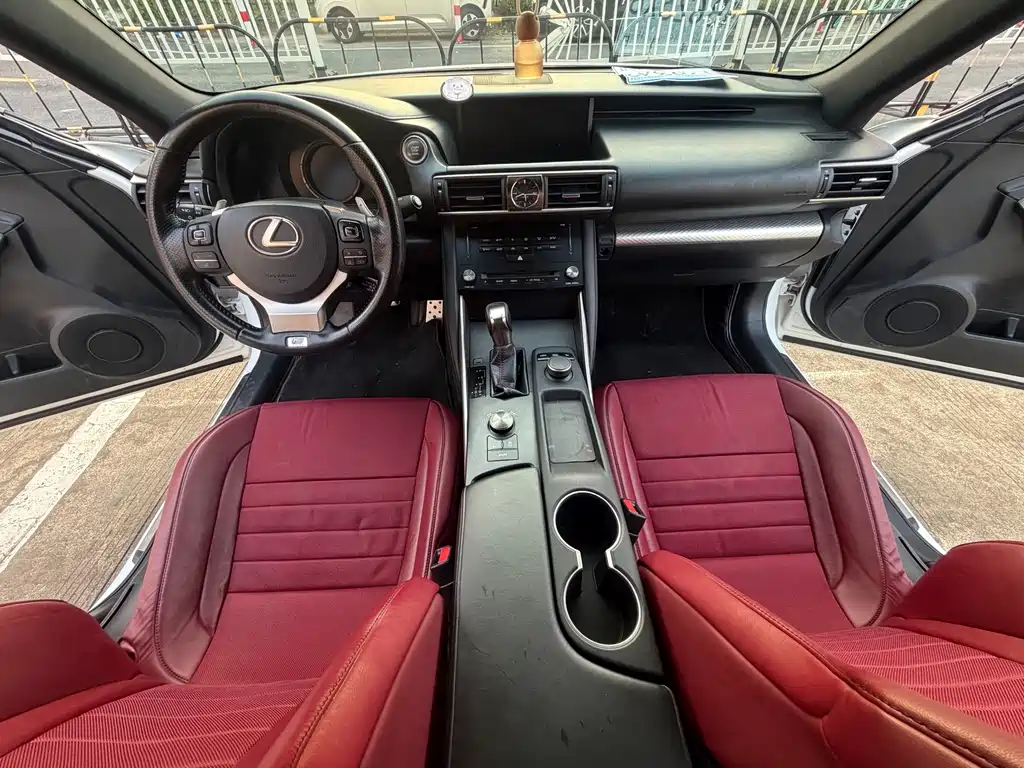 Lexus IS — миниатюра 14