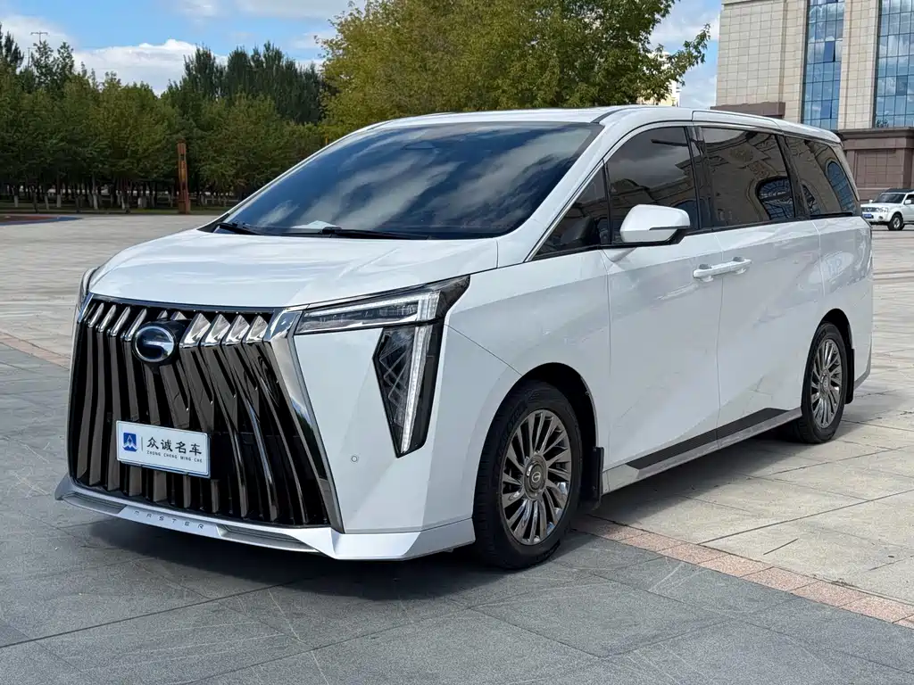 GAC M8