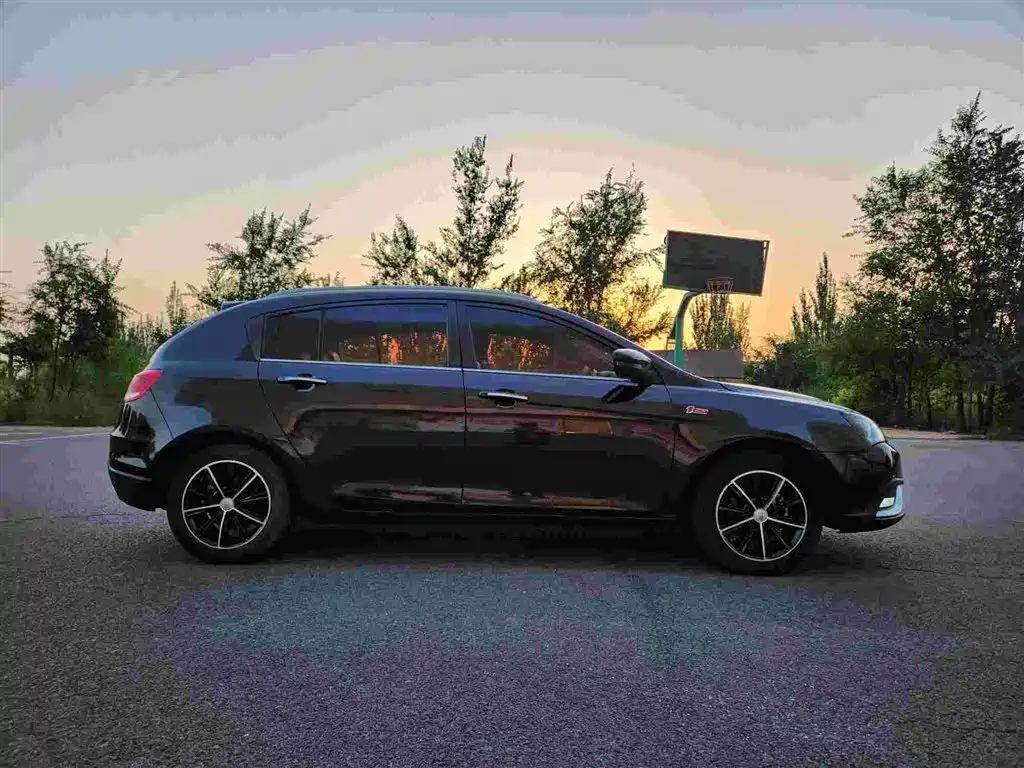 GEELY AUTOMOBILE EMGRAND