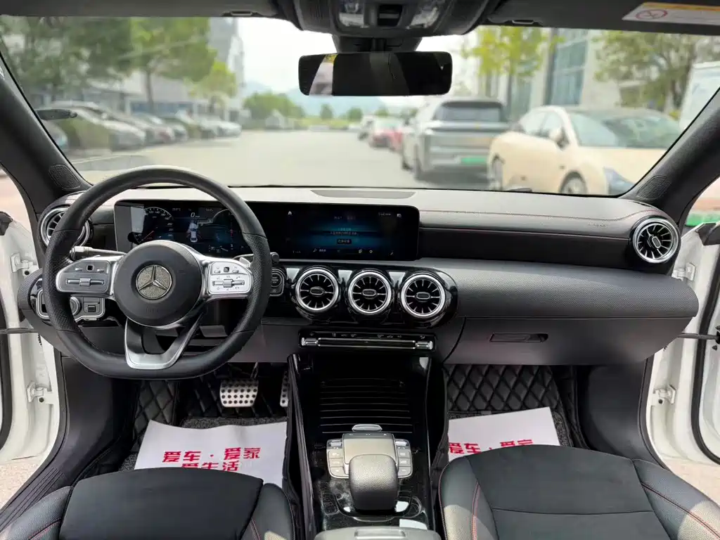 Mercedes-Benz CLA (Import) — миниатюра 9
