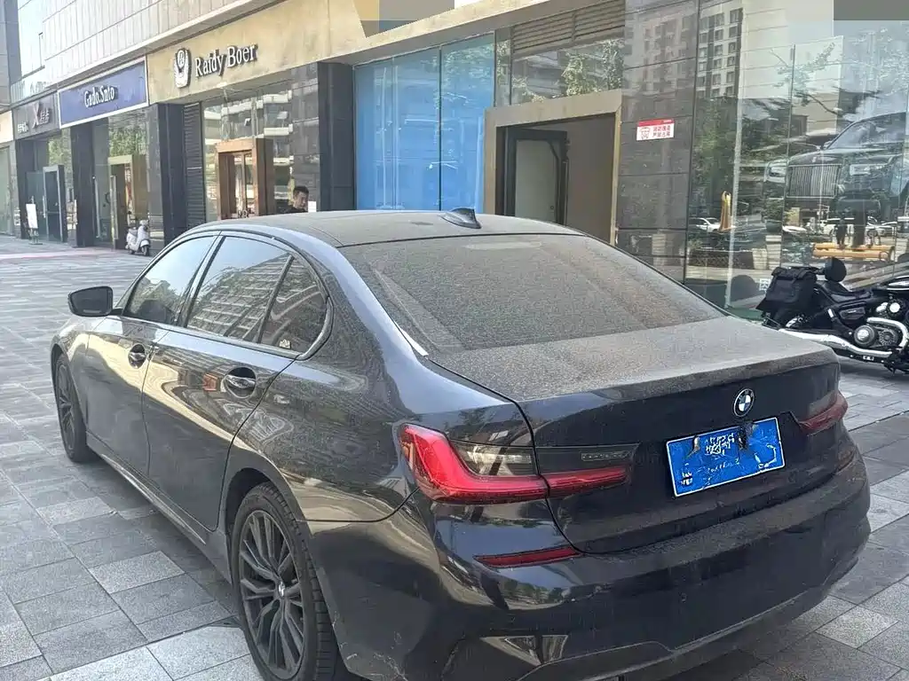 BMW 3 Series — миниатюра 6